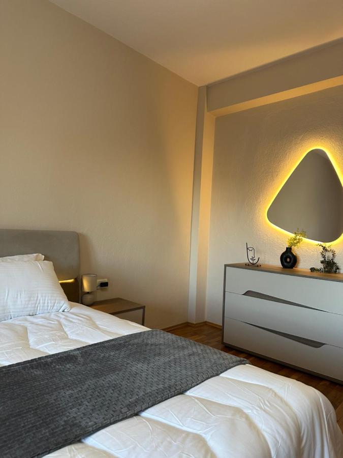 Villa Malo Guesthouse Korce Eksteriør billede