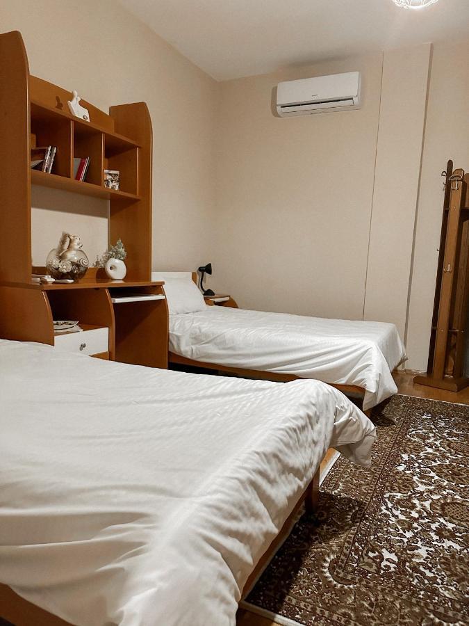 Villa Malo Guesthouse Korce Eksteriør billede