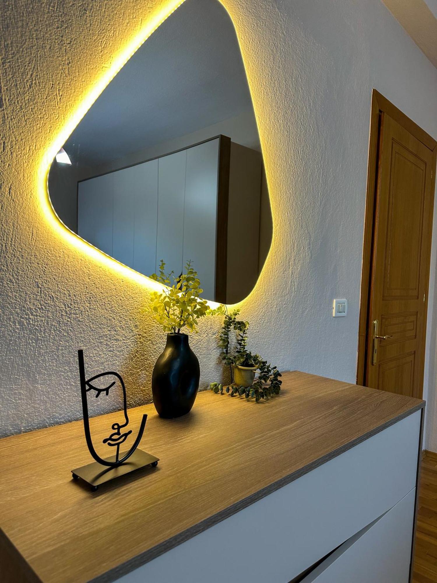 Villa Malo Guesthouse Korce Eksteriør billede